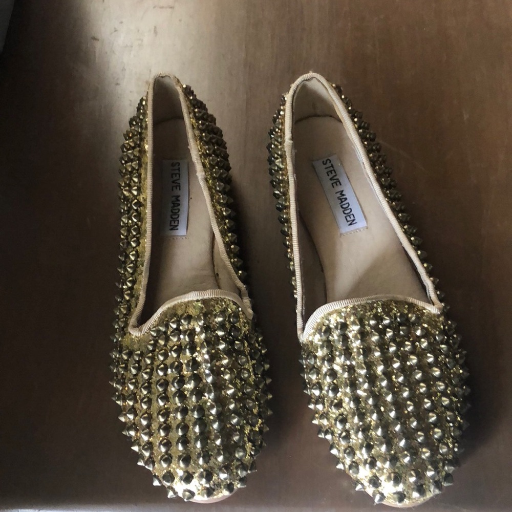 Valentino look a like (Steve Madden)